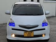 Toyota Ractis 2005 White for sale