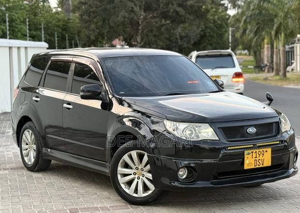 Subaru Forester 2011 Black