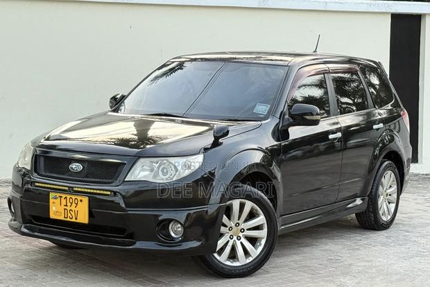 Subaru Forester 2011 Black