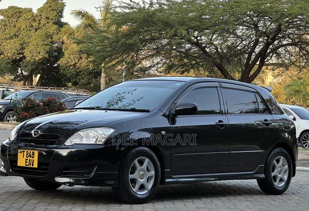 Toyota Corolla RunX 2005 Black