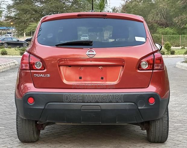 Nissan Dualis 2008 Maroon