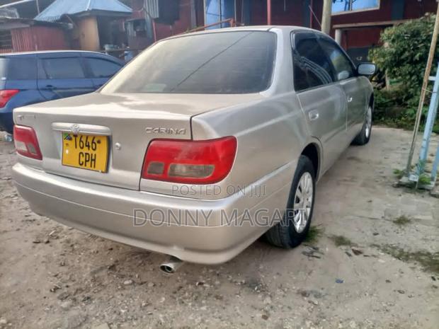 Toyota Carina 1.5 FWD Sedan 2000 Silver