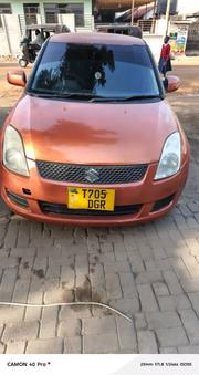 Suzuki Swift 2004 Red for sale