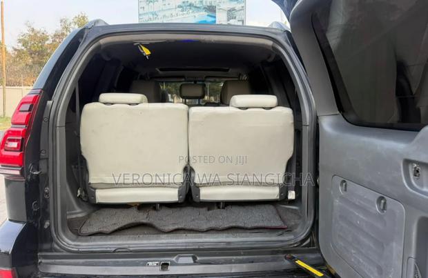 Toyota Land Cruiser Prado 2007 Black