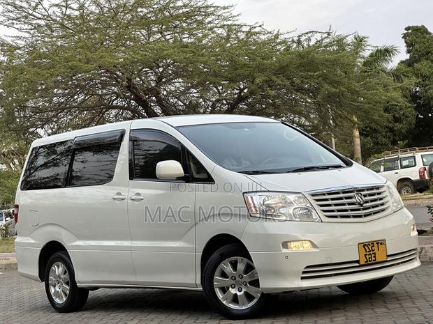 Toyota Alphard 2004 White
