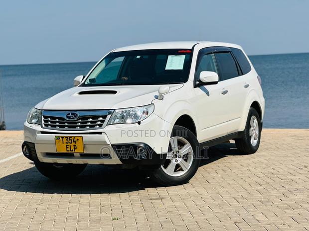 Subaru Forester 2011 White