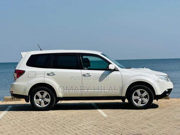 Subaru Forester 2011 White