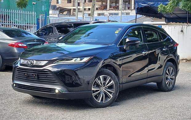 Toyota Harrier 2.0 2020 Black