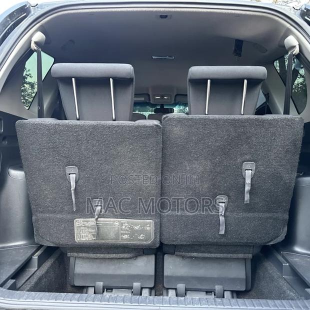 Toyota Vanguard 2010 Matt Black