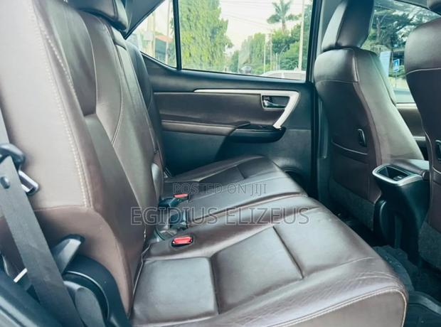 Toyota Fortuner 2021 Gray