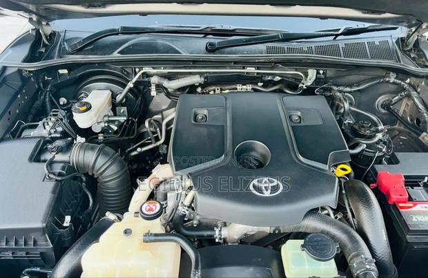 Toyota Fortuner 2021 Gray