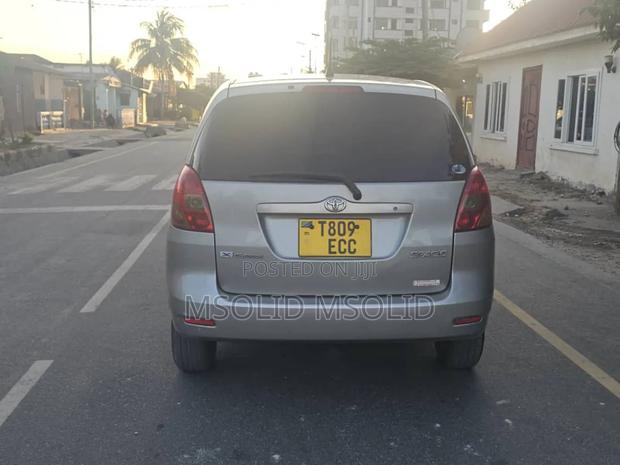 Toyota Corolla Spacio 2001 Silver
