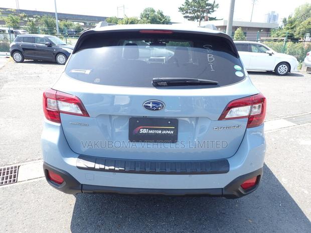 Subaru Outback 2019 Gray