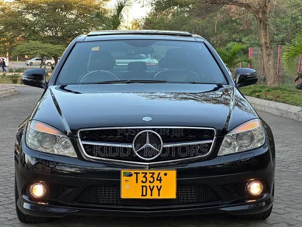 Mercedes-Benz C-Class 2009 Black