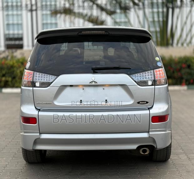 Mitsubishi Outlander 2007 Silver