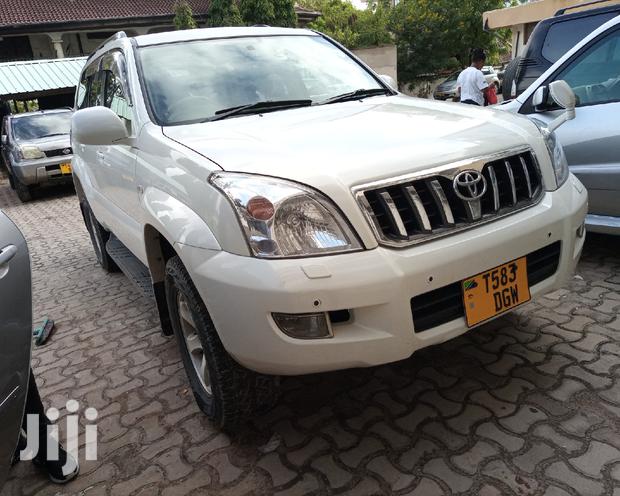 Toyota Land Cruiser Prado 2007 White