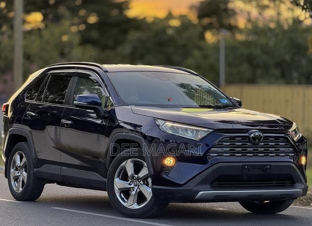 Toyota RAV4 Adventure AWD 2020 Blue