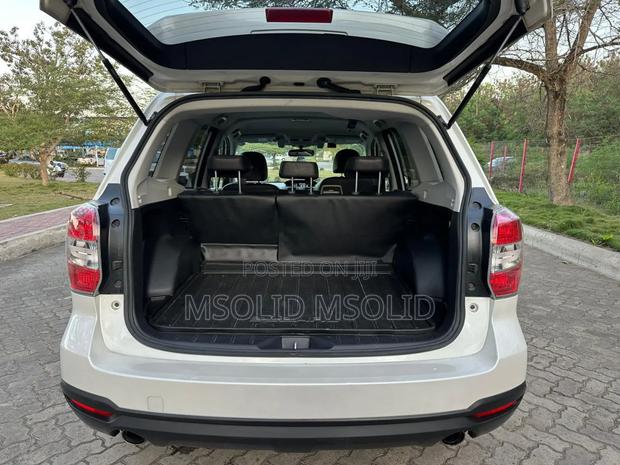 Subaru Forester 2013 Pearl