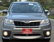 Subaru Forester 2011 Gray for sale