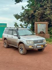Toyota Land Cruiser 100 4.2 2006 Silver for sale