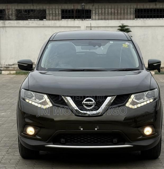 Nissan X-Trail 2014 Green