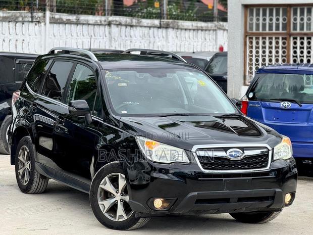 Subaru Forester SV Premium 2014 Black