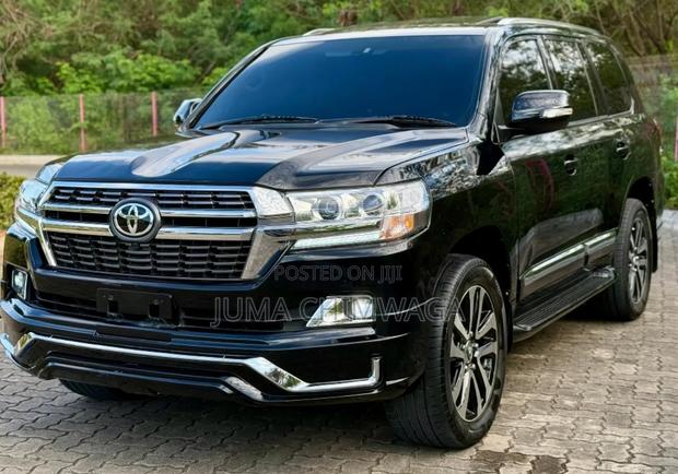 Toyota Land Cruiser 2020 Black