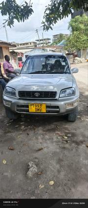 Toyota RAV4 Base FWD 1999 Silver for sale