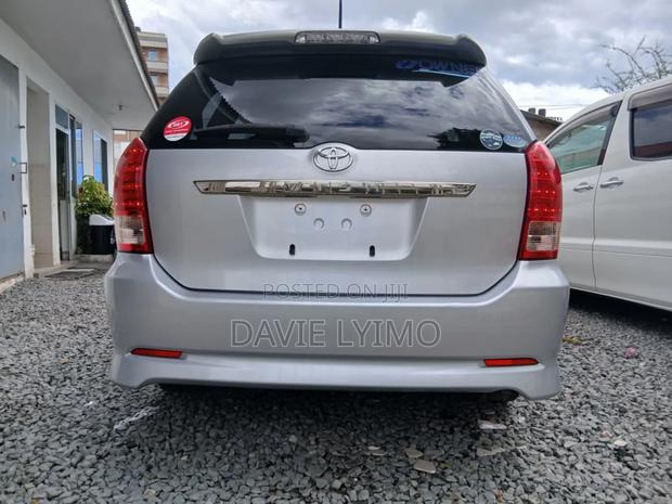 Toyota Wish 2008 Silver