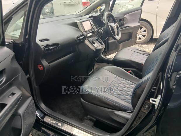Toyota Wish 2010 Black
