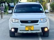 Subaru Forester 2009 White for sale