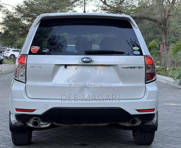 Subaru Forester 2011 White