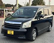 Toyota Noah 2.0 143hp FWD (8 Seater) 2008 Black for sale