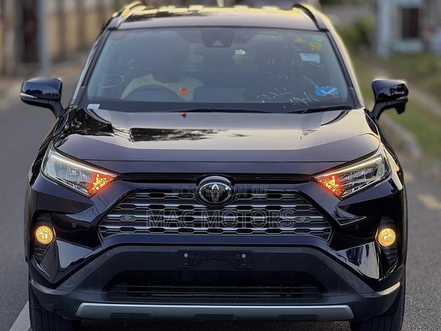 Toyota RAV4 2019 Black