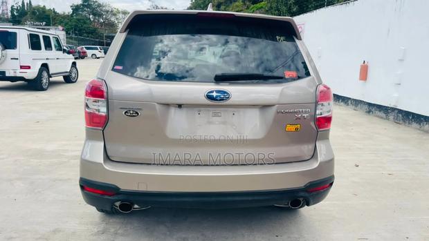 Subaru Forester 2015 Beige