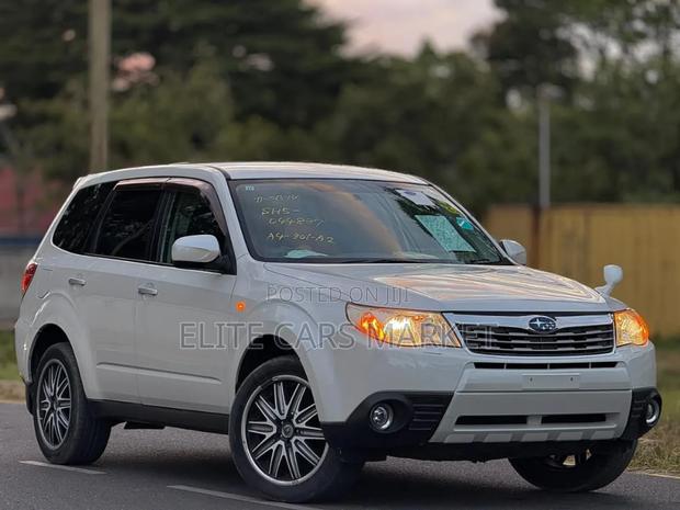 Subaru Forester 2009 White
