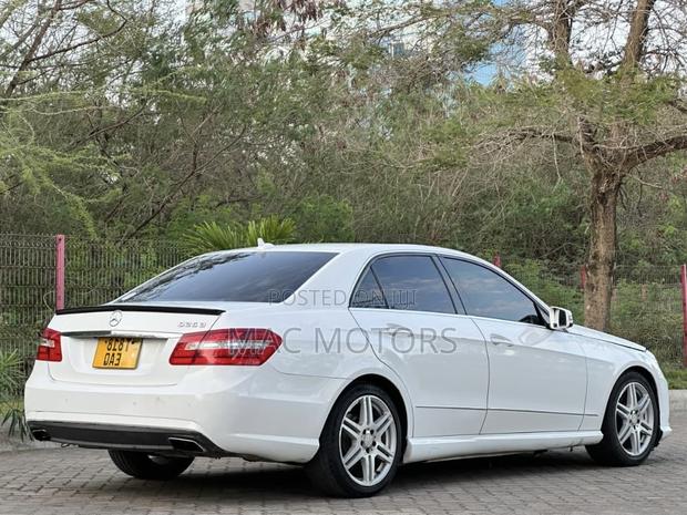 Mercedes-Benz E250 2011 White