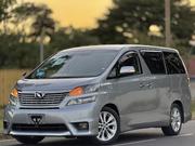Toyota Vellfire 2009 Silver for sale