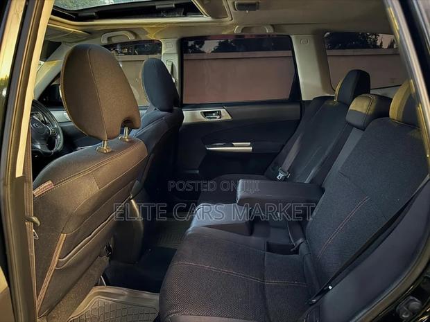 Subaru Forester 2010 Black