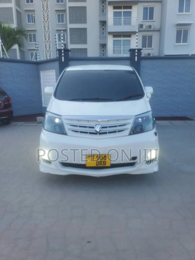 Toyota Alphard 2006 White