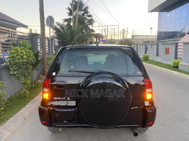Toyota RAV4 2005 Black