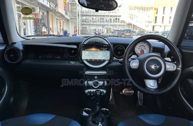 BMW 1 Series 2009 Blue