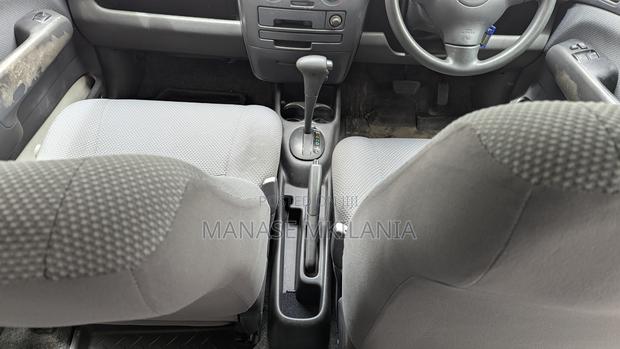 Toyota Succeed 2006 Pearl