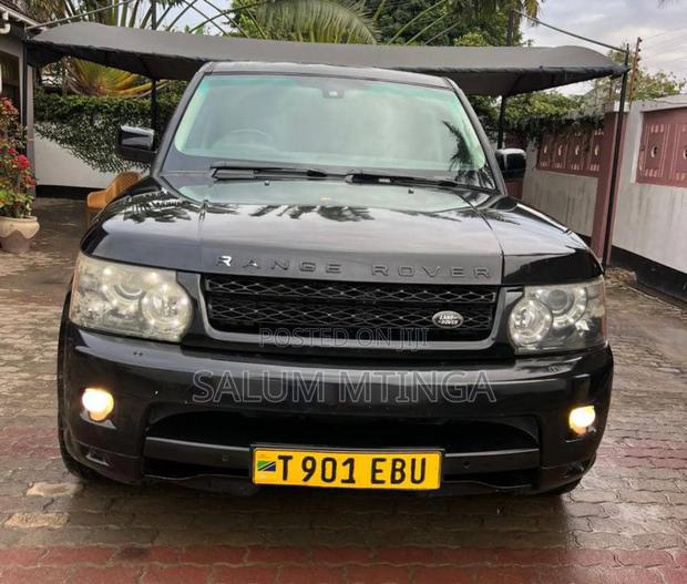 Land Rover Discovery 2010 Black