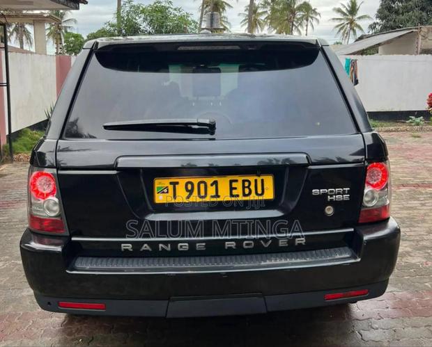 Land Rover Discovery 2010 Black