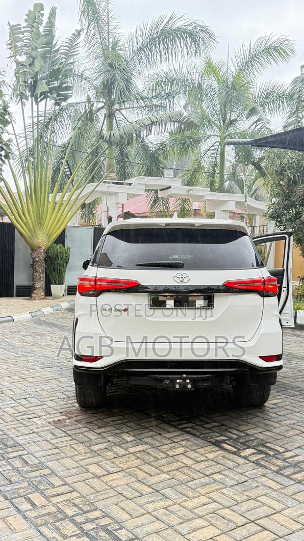 New Toyota Fortuner 2023 White