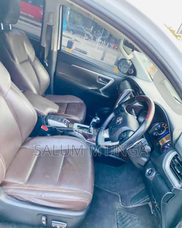 Toyota Fortuner 2018 White