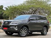 Toyota Fortuner 2021 Gray for sale