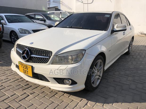 Mercedes-Benz C-Class 2008 White