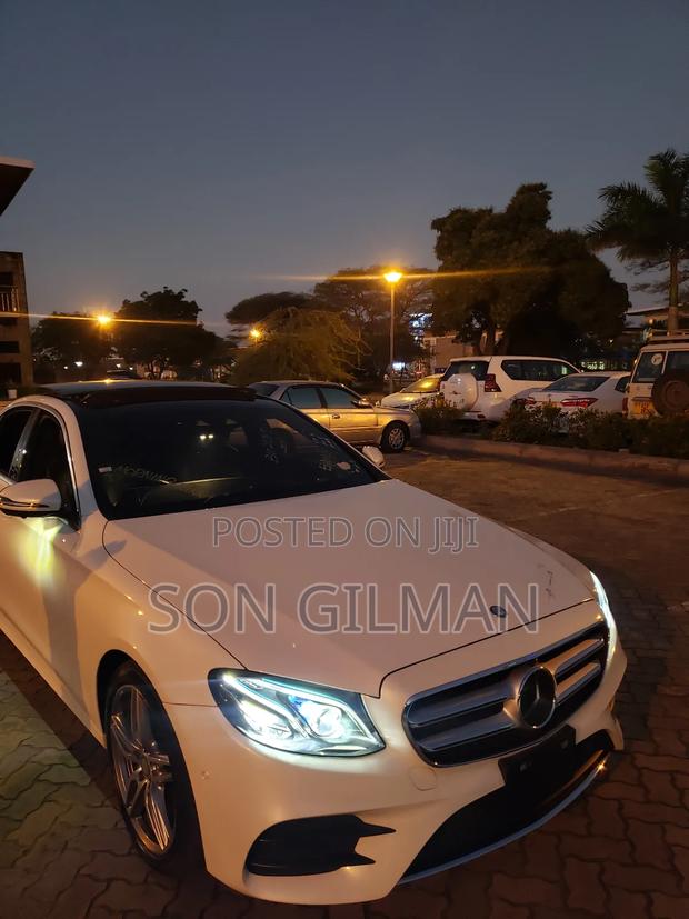 Mercedes-Benz E220 2017 White